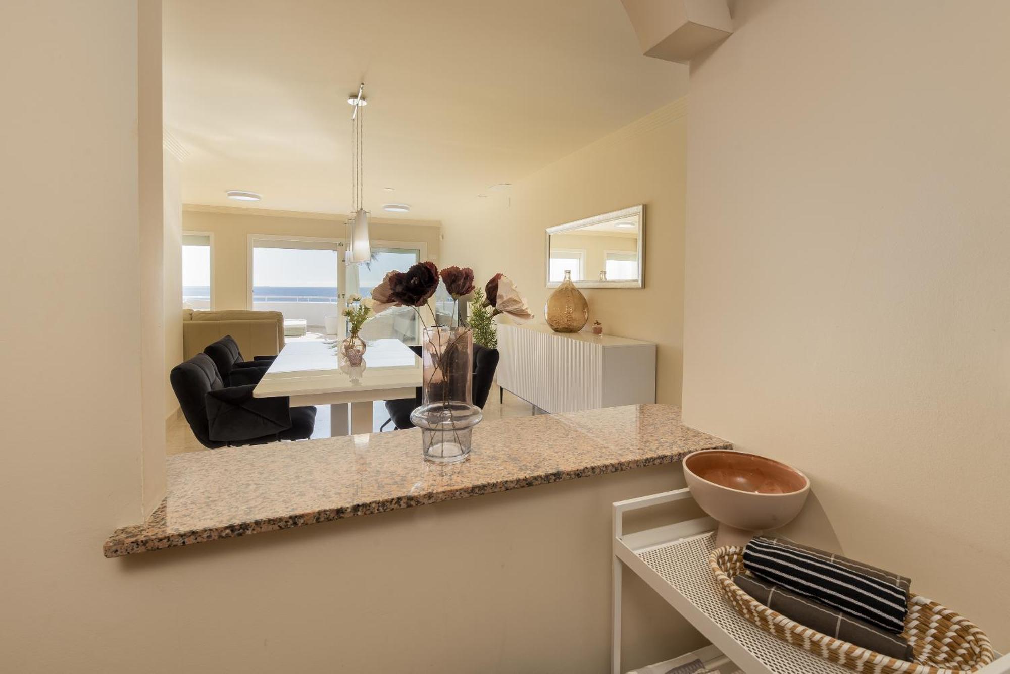 Appartement Sinfonia - 2br, Pool Estepona